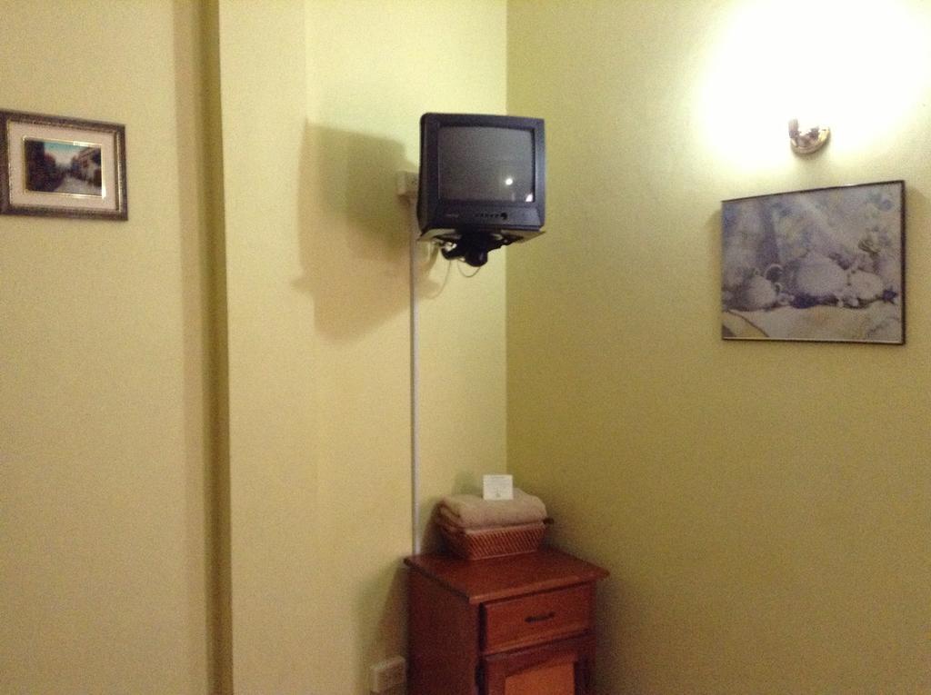 Belcove Hotel & Guesthouse Belize City Room photo