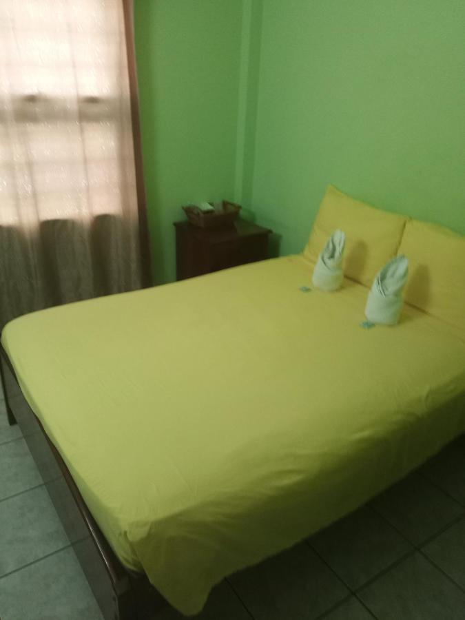 Belcove Hotel & Guesthouse Belize City Exterior photo